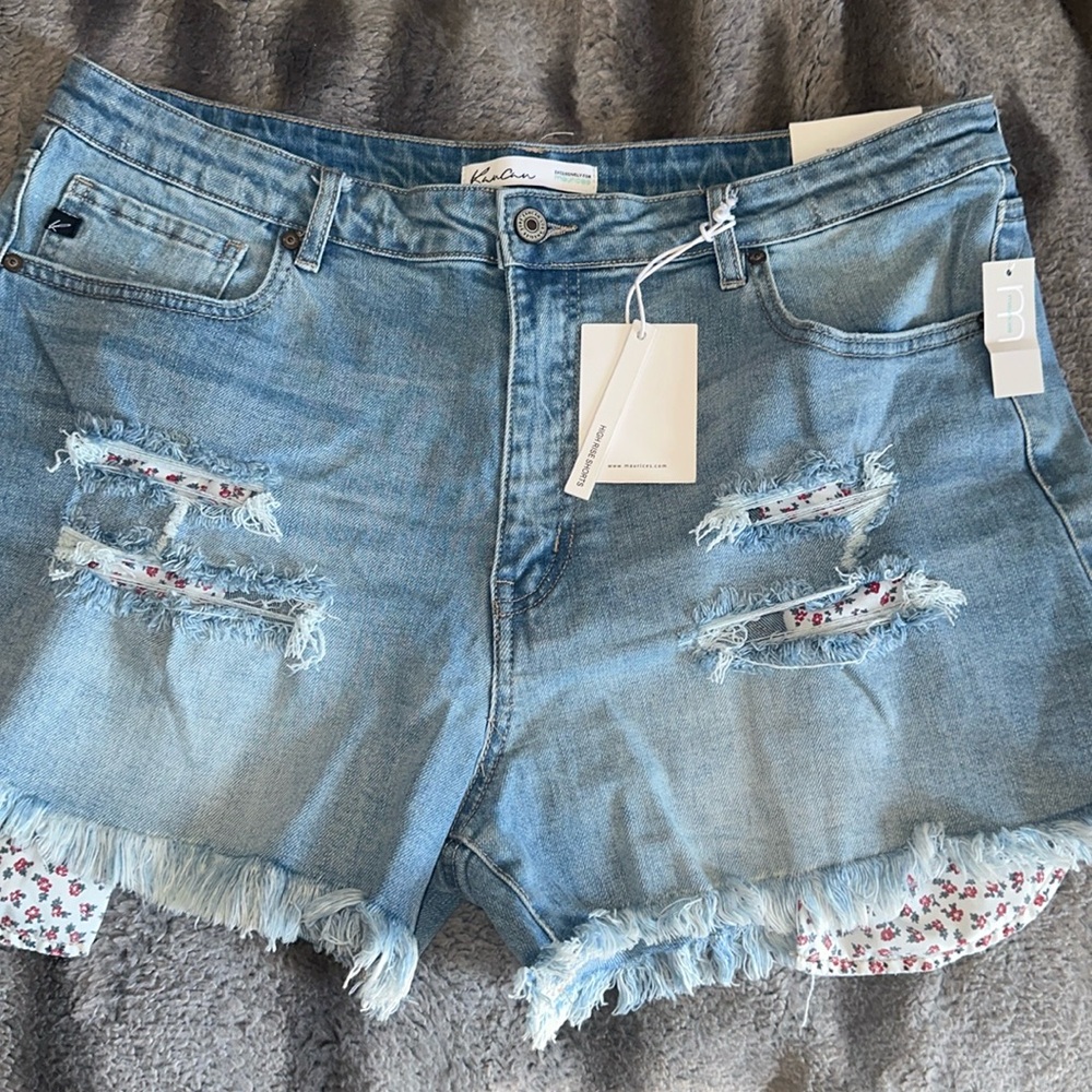 KanCan Shorts